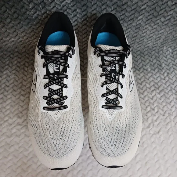 Newton Fusion 2 Men's Running Shoes White Athletic Trainer Sneakers Size 11